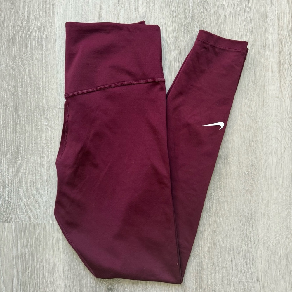 Nike Dri-Fit Maroon Workout Leggings with Back Pocket | Size Small